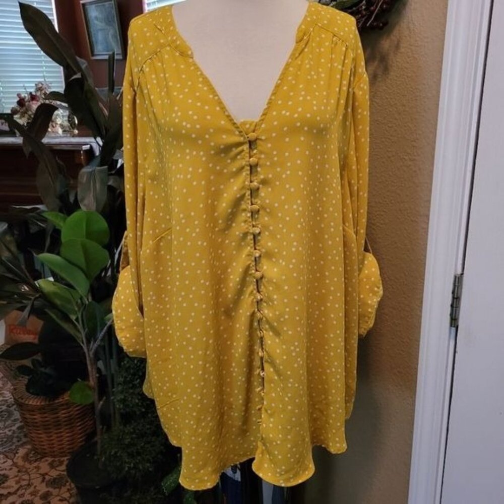 Torrid Chartreuse Green Top Blouse Polka Dot Dots Size Torrid 3 3X 3XL